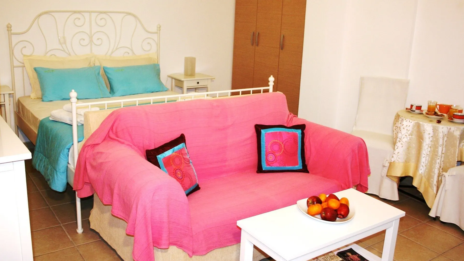Lagoon View Apartments - Adults Only Khelmata