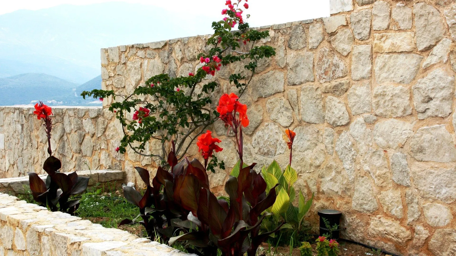 Lagoon View Apartments - Adults Only Khelmata